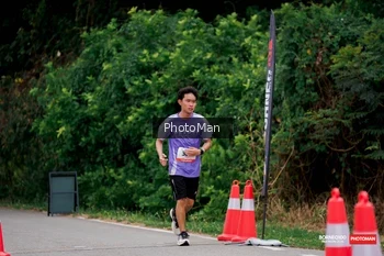 Runner Photo 1723882