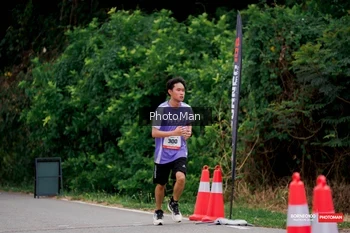 Runner Photo 1723883