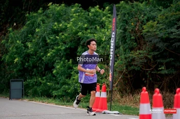 Runner Photo 1723884
