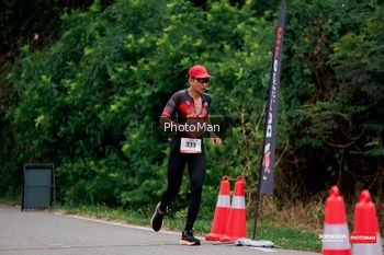 Runner Photo 1723890