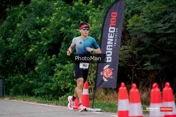 Runner Photo 1723895