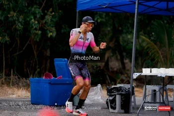 Runner Photo 1723924