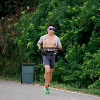 Runner Photo 1723929