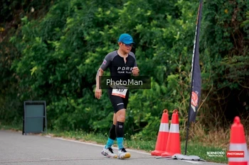Runner Photo 1723933