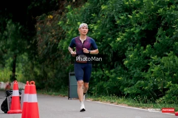 Runner Photo 1723948