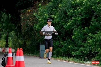 Runner Photo 1723980