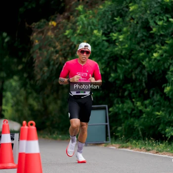 Runner Photo 1724016