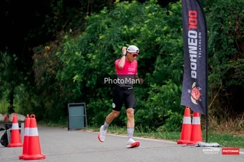Runner Photo 1724019
