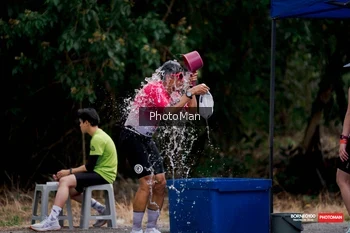 Runner Photo 1724023