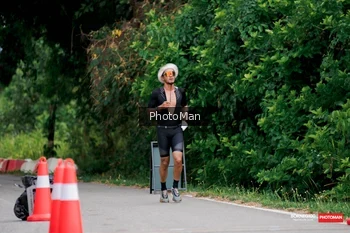 Runner Photo 1724033