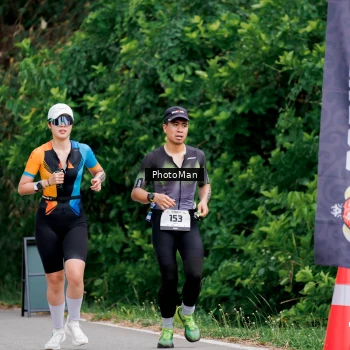 Runner Photo 1724042