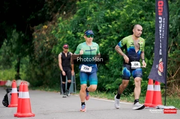 Runner Photo 1724051