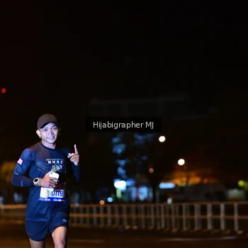 Runner Photo 1724232