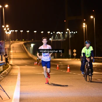 Runner Photo 1724251