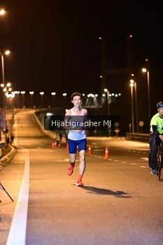 Runner Photo 1724253