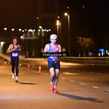 Runner Photo 1724390