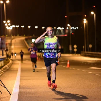 Runner Photo 1724431