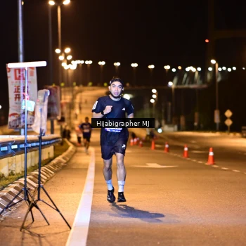 Runner Photo 1724538