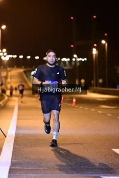 Runner Photo 1724541