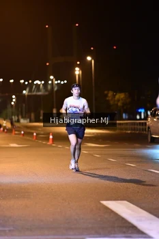 Runner Photo 1724599