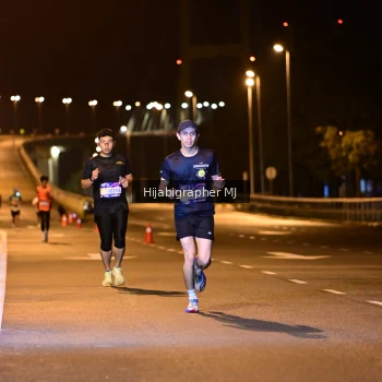 Runner Photo 1724761