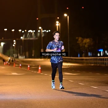Runner Photo 1724818