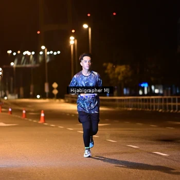 Runner Photo 1724820
