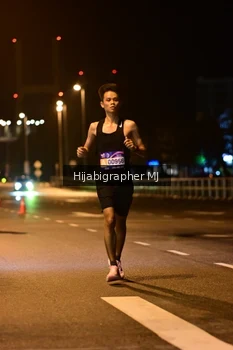 Runner Photo 1724893