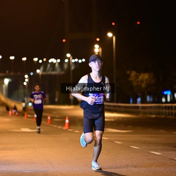 Runner Photo 1725032