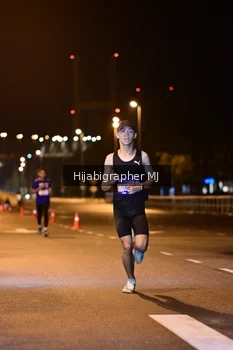 Runner Photo 1725033