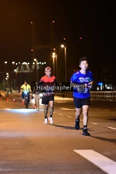 Runner Photo 1725239