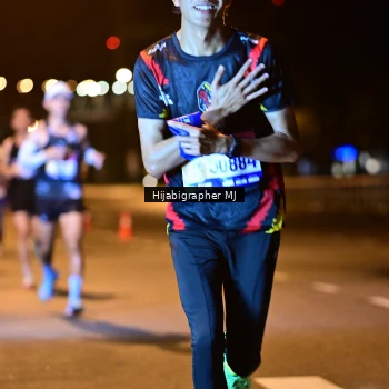 Runner Photo 1725264