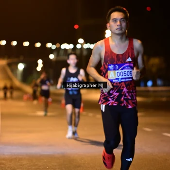 Runner Photo 1725352