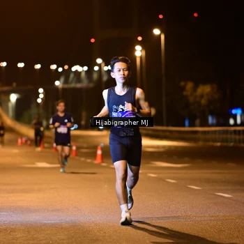 Runner Photo 1725354