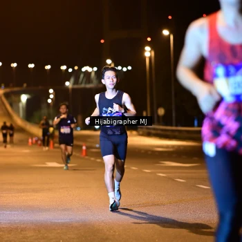 Runner Photo 1725356