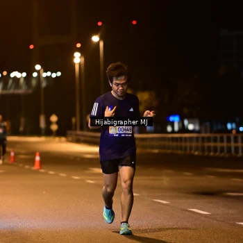 Runner Photo 1725364