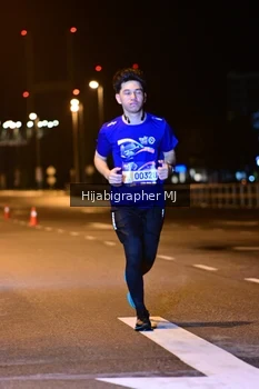Runner Photo 1725510