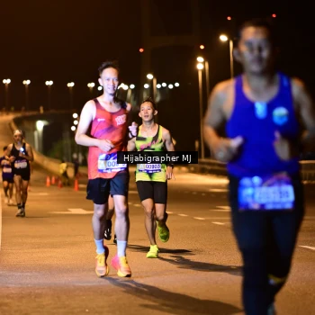 Runner Photo 1725541
