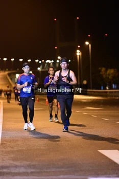 Runner Photo 1725620