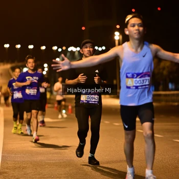 Runner Photo 1725706