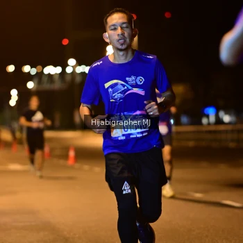 Runner Photo 1725835