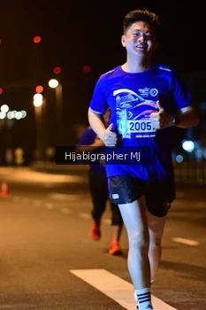 Runner Photo 1725898