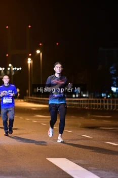 Runner Photo 1725908