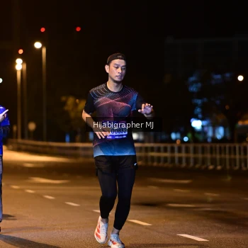 Runner Photo 1725909