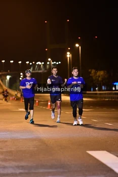 Runner Photo 1725963