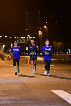 Runner Photo 1725964