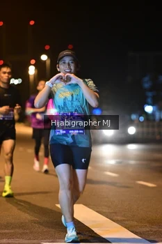 Runner Photo 1725989