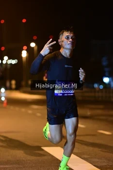 Runner Photo 1725996