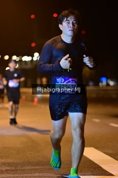 Runner Photo 1726001