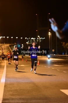 Runner Photo 1726010